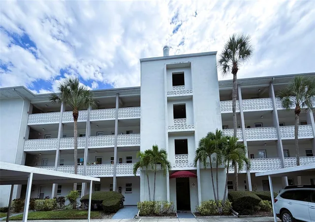 1524-lakeview-rd-304-clearwater-fl-33756/hzid_8f62d74d