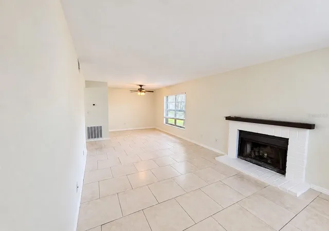 4022-tumble-wood-trl-101-tampa-fl-33613/hzid_1c2b60c4