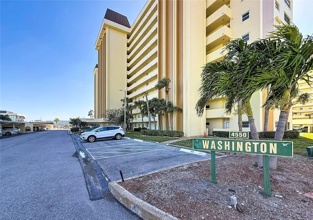 4550-cove-cir-106-saint-petersburg-fl-33708/hzid_e3ac0d8c
