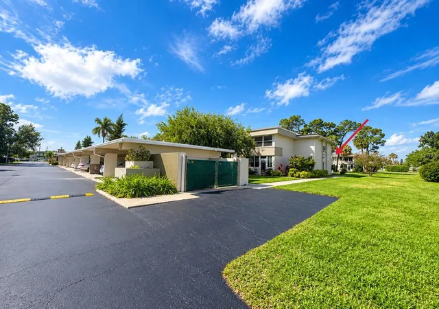 2437-harbor-blvd-110-port-charlotte-fl-33952/hzid_7202afad