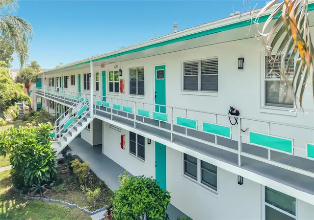 6100-21st-street-n-17-saint-petersburg-fl-33714/hzid_57a9e04a