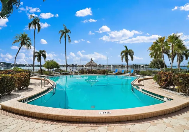 5108-brittany-dr-s-1008-saint-petersburg-fl-33715/hzid_ff031e51