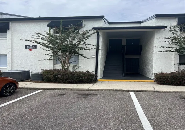 4265-s-semoran-blvd-4-orlando-fl-32822/hzid_4b18976f