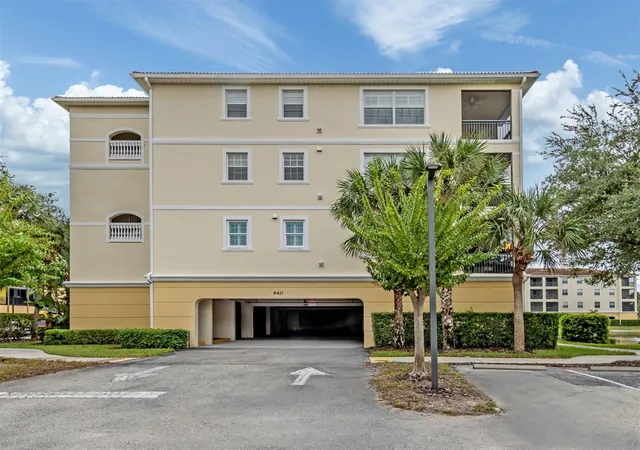 940-cooper-st-202-venice-fl-34285/hzid_377ab051