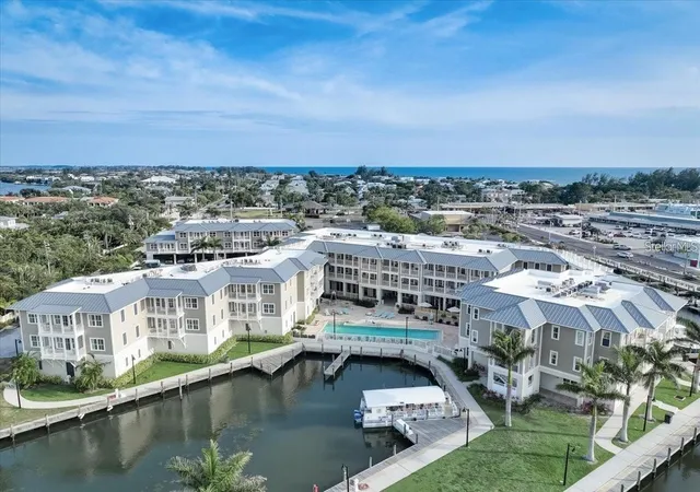 5325-marina-dr-423-holmes-beach-fl-34217/hzid_815636fb