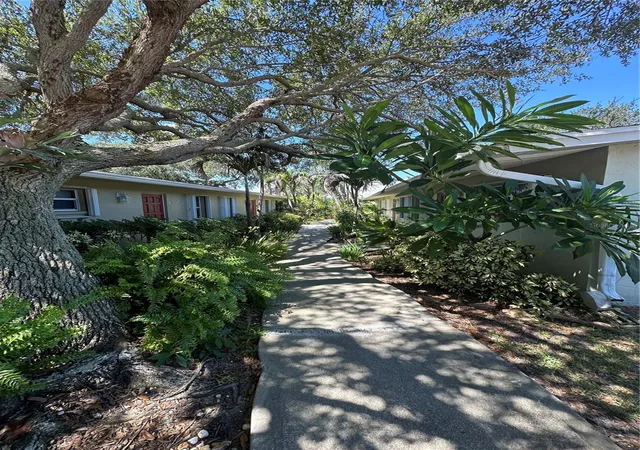 236-woodland-ave-1-cocoa-beach-fl-32931/hzid_e7851572
