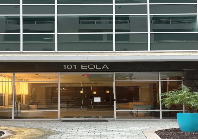 101-s-eola-dr-709-orlando-fl-32801/hzid_2e57552e