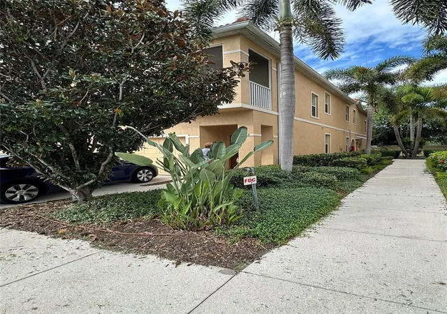 3815-parkridge-cir-2-203-sarasota-fl-34243/hzid_04d3e781