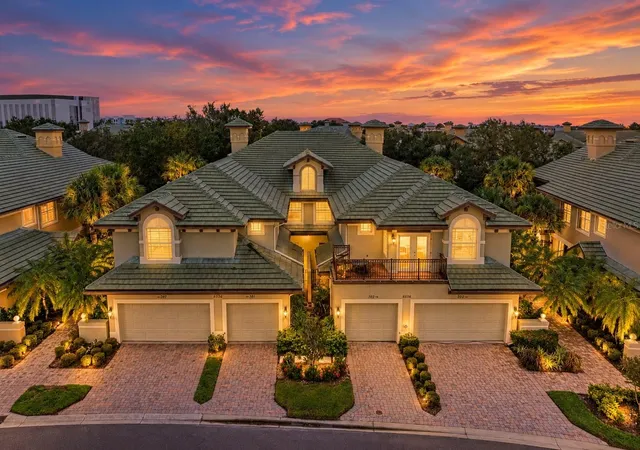 6536-moorings-point-cir-101-lakewood-ranch-fl-34202/hzid_70c44f9f