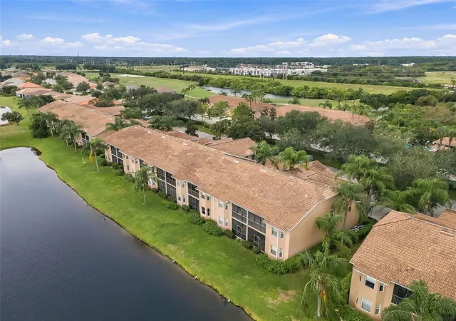 1003-fairwaycove-ln-207-bradenton-fl-34212/hzid_a44def93