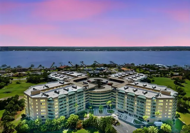 4-oceans-w-blvd-402a-daytona-beach-fl-32118/hzid_16e535f8