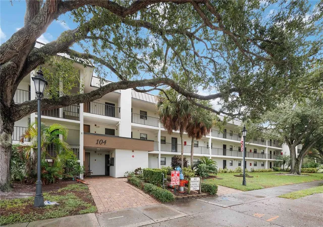 104-capri-isles-blvd-301-venice-fl-34292/hzid_c7dc7dfc
