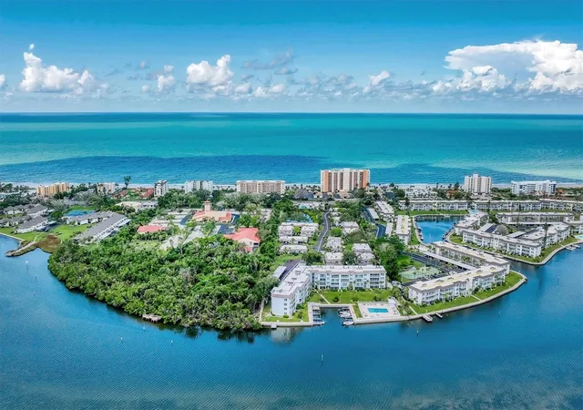 605-sutton-pl-101-longboat-key-fl-34228/hzid_c4726b5c