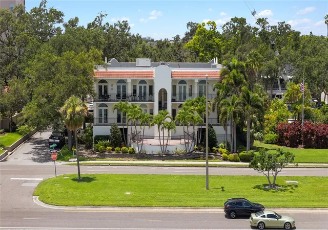2419-bayshore-blvd-3n-tampa-fl-33629/hzid_fe334a68