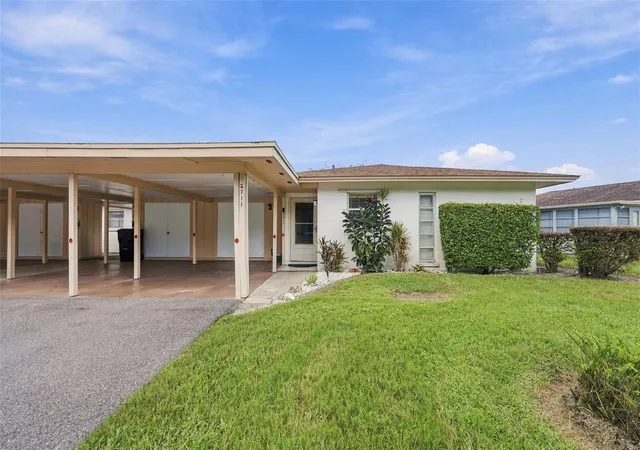 2711-51st-avenue-w-2711-bradenton-fl-34207/hzid_e7928a59