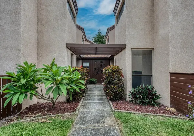 6313-pelican-crk-xing-saint-petersburg-fl-33707/hzid_fc431891