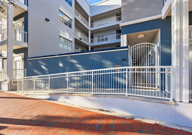 230-sw-2nd-avenue-404-gainesville-fl-32601/hzid_c41b3064