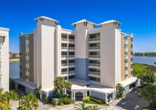 10520-boardwalk-loop-302-bradenton-fl-34202/hzid_dca6050e