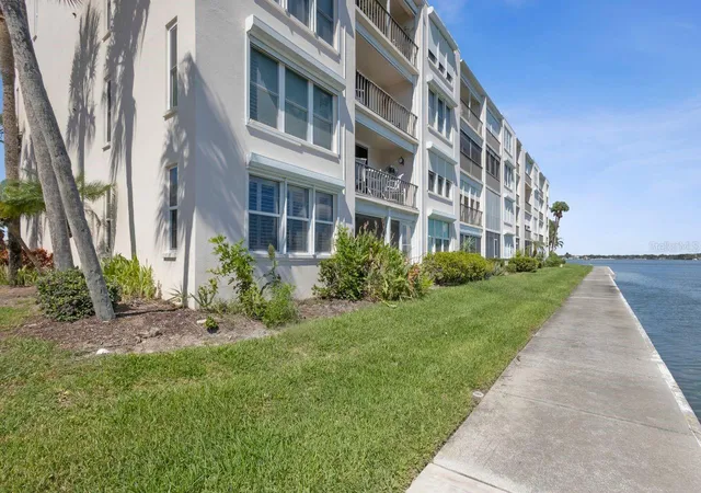 7645-sun-is-dr-s-101-south-pasadena-fl-33707/hzid_3cb4bcb7