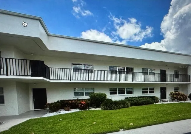 7880-palm-aire-ln-203-sarasota-fl-34243/hzid_fd34e9cf