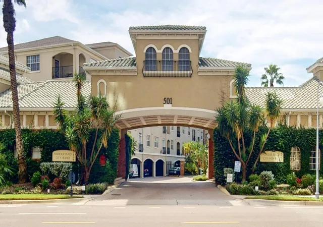 501-knights-run-ave-2121-tampa-fl-33602/hzid_c523e685