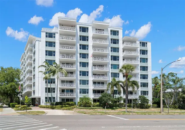 700-beach-dr-ne-803-saint-petersburg-fl-33701/hzid_26f86f28