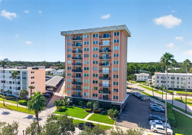 1120-n-shore-dr-ne-502-saint-petersburg-fl-33701/hzid_dd472ccb