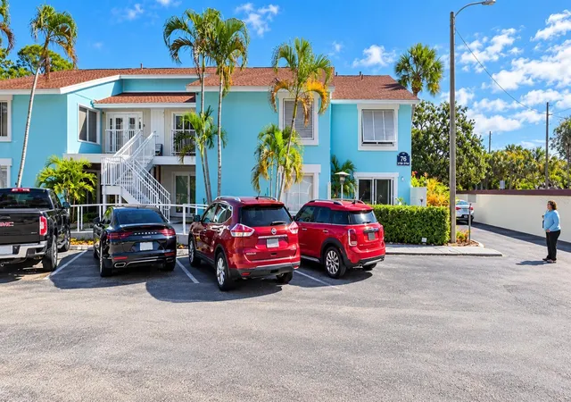 3775-40th-lane-s-l-saint-petersburg-fl-33711/hzid_36f1306e