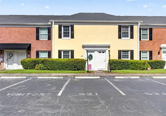 2555-cedar-cypress-ct-2555-tampa-fl-33618/hzid_e3d1d33c