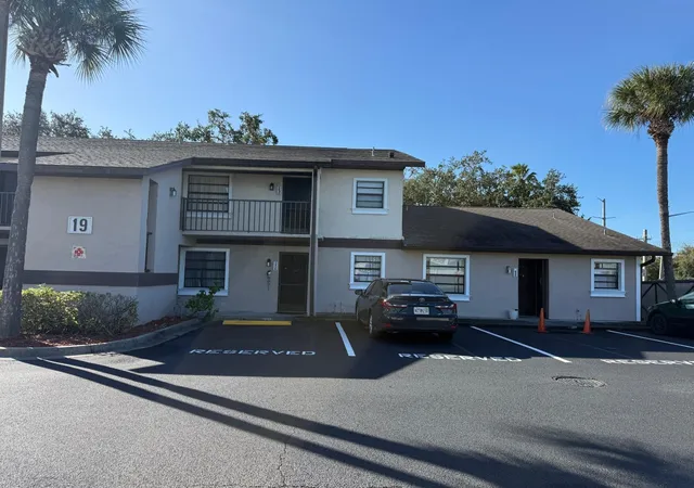 2937-regency-dr-r937-melbourne-fl-32935/hzid_cb9dc22e