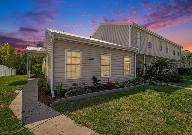 6081-lake-front-dr-fort-myers-fl-33908/hzid_7c06ef37