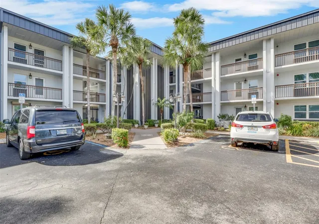 1740-pine-valley-dr-213-fort-myers-fl-33907/hzid_9b37df7a