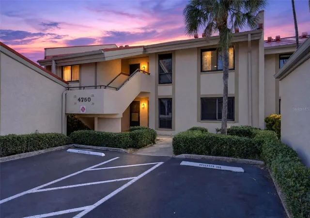 4750-brittany-dr-s-26-saint-petersburg-fl-33715/hzid_0264246f
