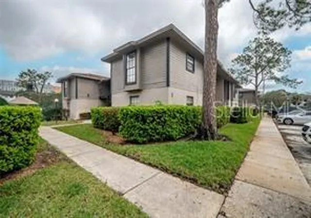 4112-ashford-green-pl-i203-tampa-fl-33613/hzid_392d7545