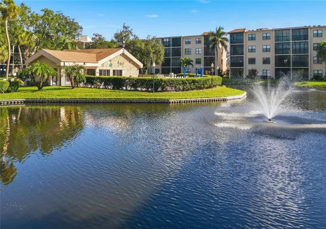 625-30th-avenue-w-g204-bradenton-fl-34205/hzid_73ccf41b