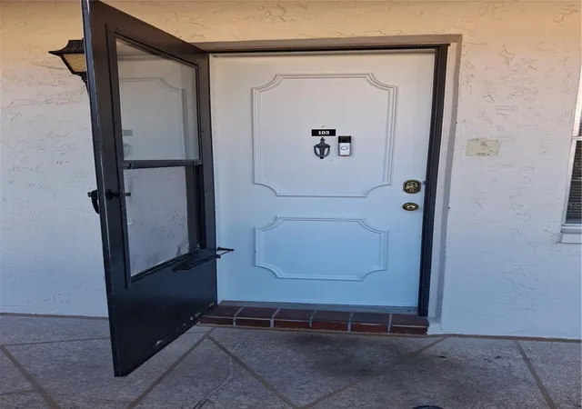 831-maple-ct-103-dunedin-fl-34698/hzid_75b31a33