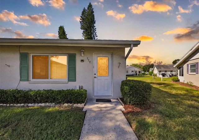 2202-clubhouse-dr-179-sun-city-center-fl-33573/hzid_4ca0a151
