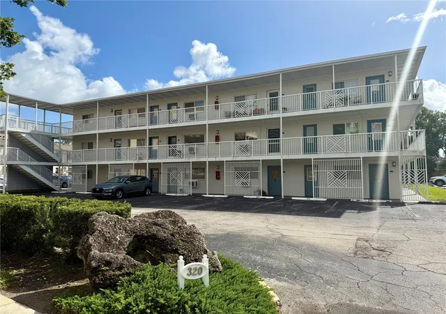 320-lakeview-st-208-orlando-fl-32804/hzid_d156606f