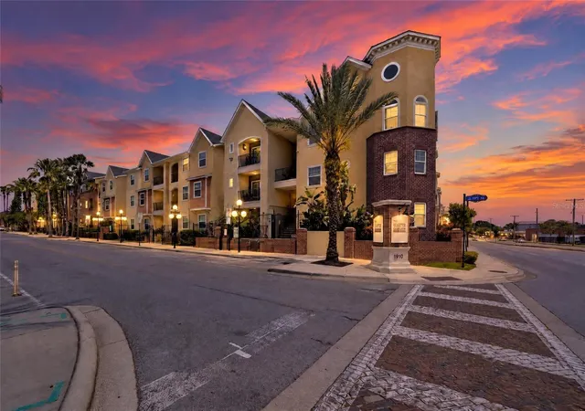 2010-e-palm-ave-14217-tampa-fl-33605/hzid_8f983855