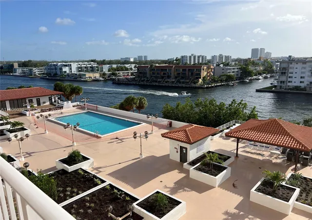 290-174th-st-702-sunny-isles-beach-fl-33160/hzid_37757f9e