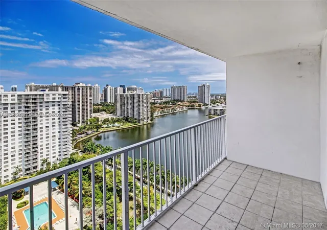 2801-ne-183rd-st-2208w-aventura-fl-33160/hzid_de7b0710