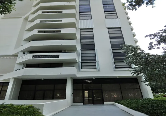 911-ponce-de-leon-blvd-904-coral-gables-fl-33134/hzid_8e4e50b8