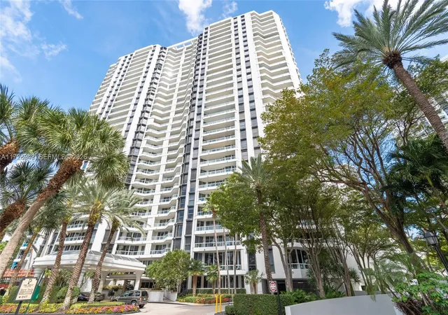 21205-yacht-club-dr-805-aventura-fl-33180/hzid_4588af7d