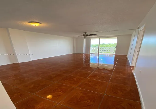 15600-nw-7th-ave-520-miami-fl-33169/hzid_cdc819c2