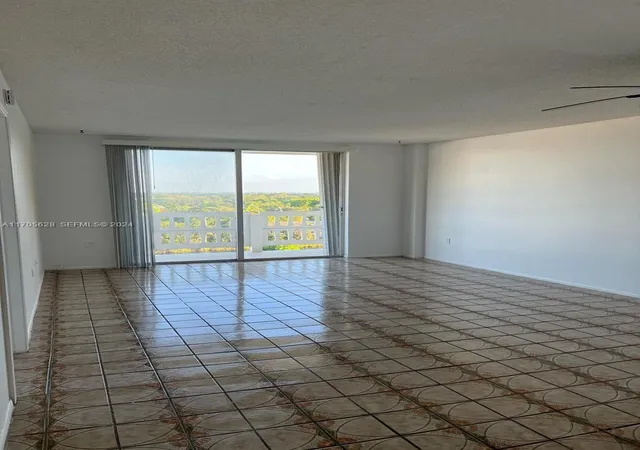15600-nw-7th-ave-821-miami-fl-33169/hzid_5f9e5a6d