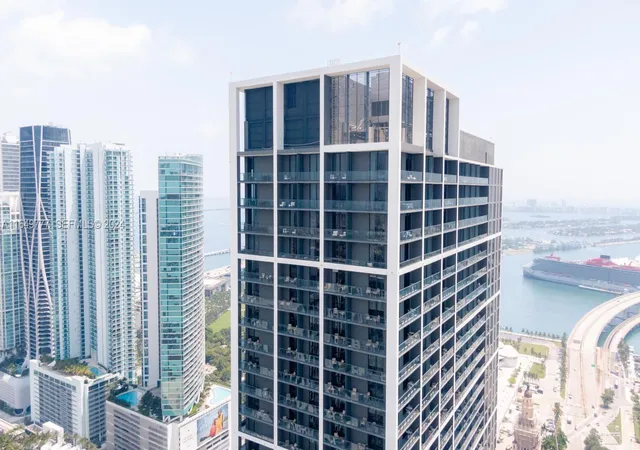 601-ne-1-avenue-4704-miami-fl-33132/hzid_4f3b834f