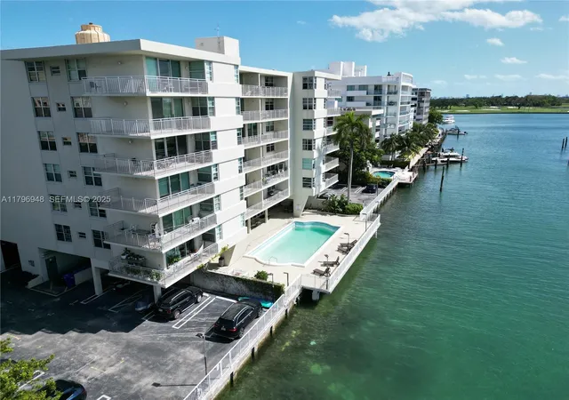 9500-w-bay-harbor-dr-6b-bay-harbor-islands-fl-33154/hzid_48af9a4c