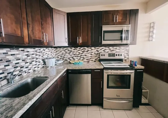 2025-ne-164th-st-506-north-miami-beach-fl-33162/hzid_9f4ef76e