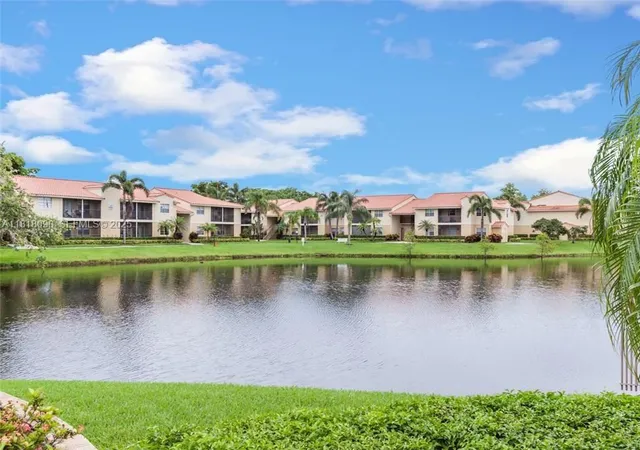 1235-sw-46th-ave-707-pompano-beach-fl-33069/hzid_7d8db88b