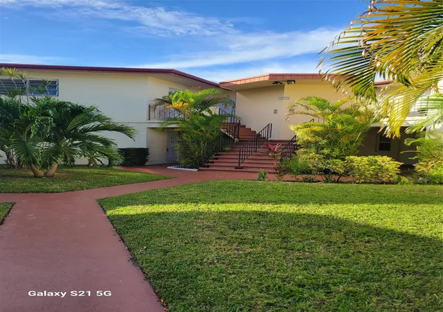 1619-ne-miami-gdns-dr-242-miami-fl-33179/hzid_90cb18f5